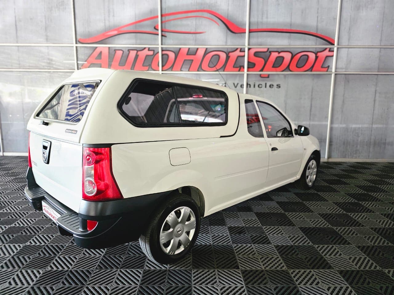 2022 Nissan NP200 1.6i (Aircon) Safety Pack – photo 3