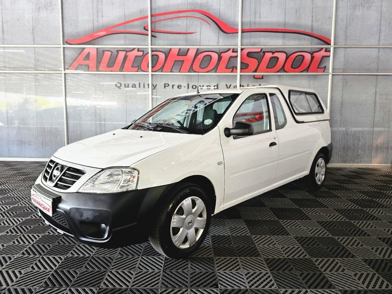 2019 Nissan NP200 1.6 – photo 1 of 9