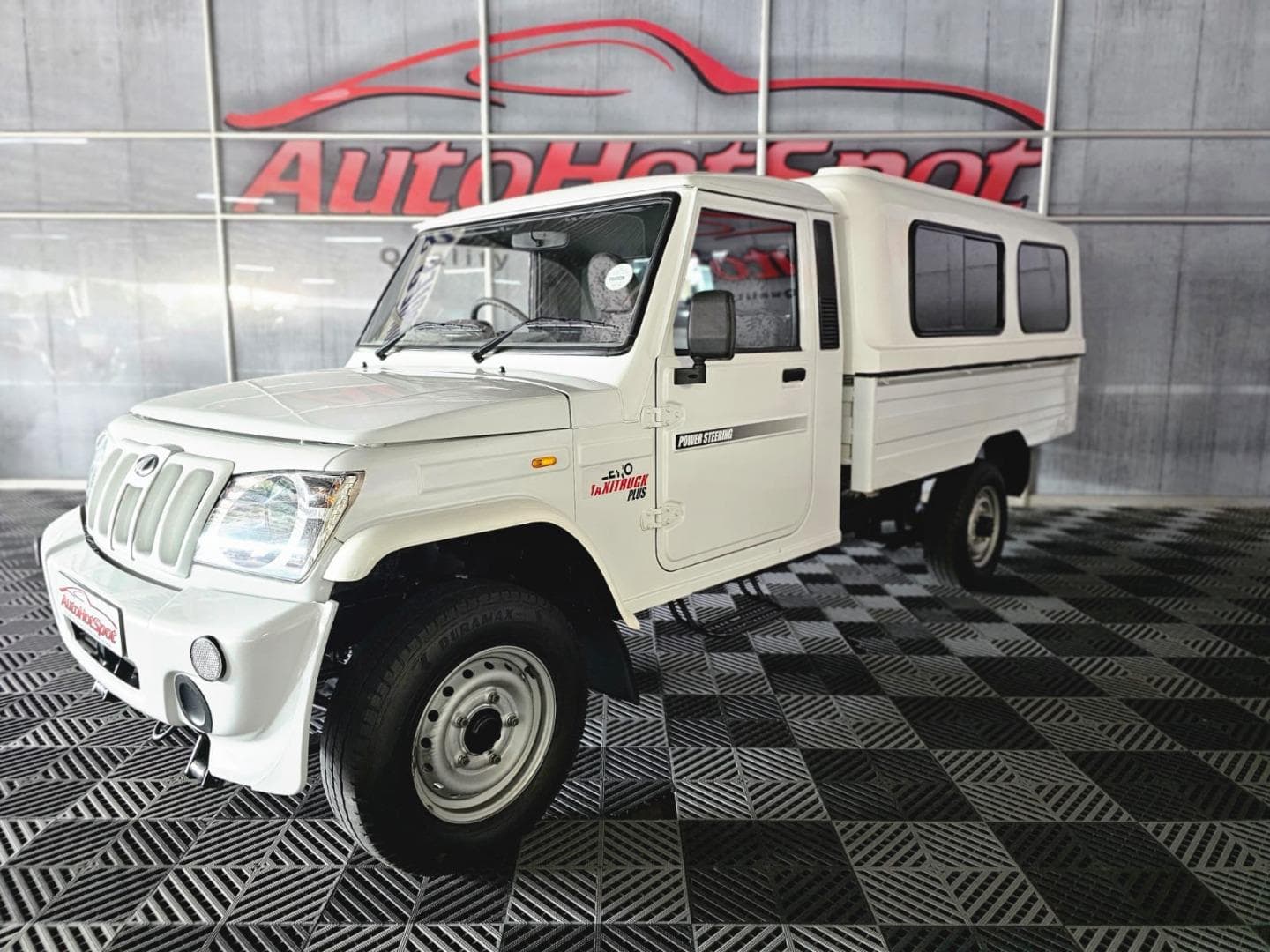 2024 Mahindra Bolero 2.5Di Maxitruck Plus