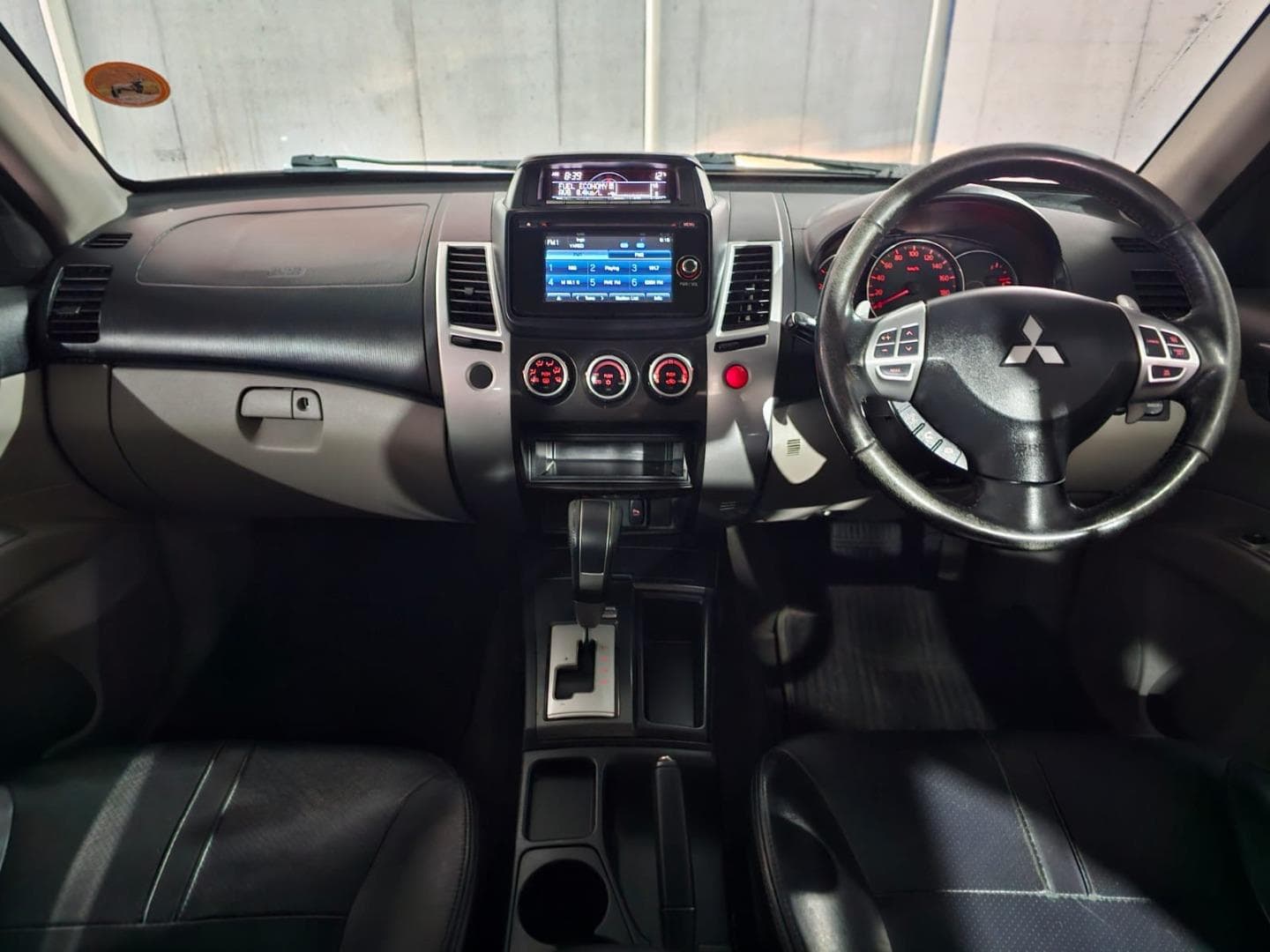 2016 Mitsubishi Pajero Sport 2.5DI-D Auto – photo 7