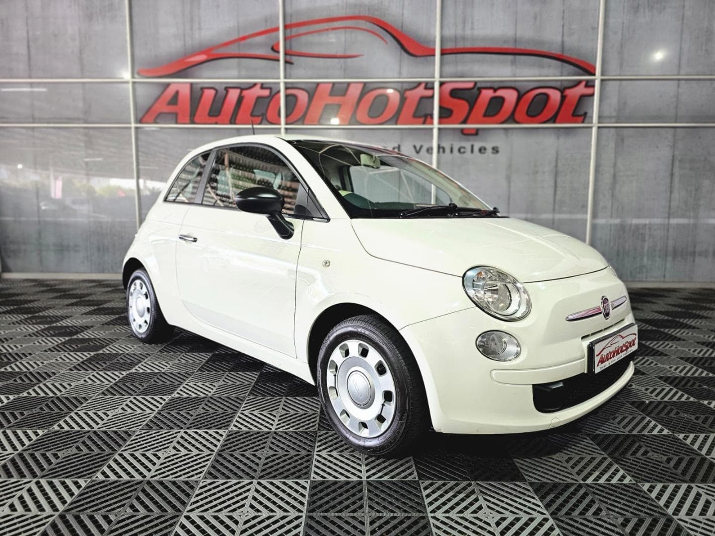 2017 Fiat 500 TwinAir Pop – photo 2