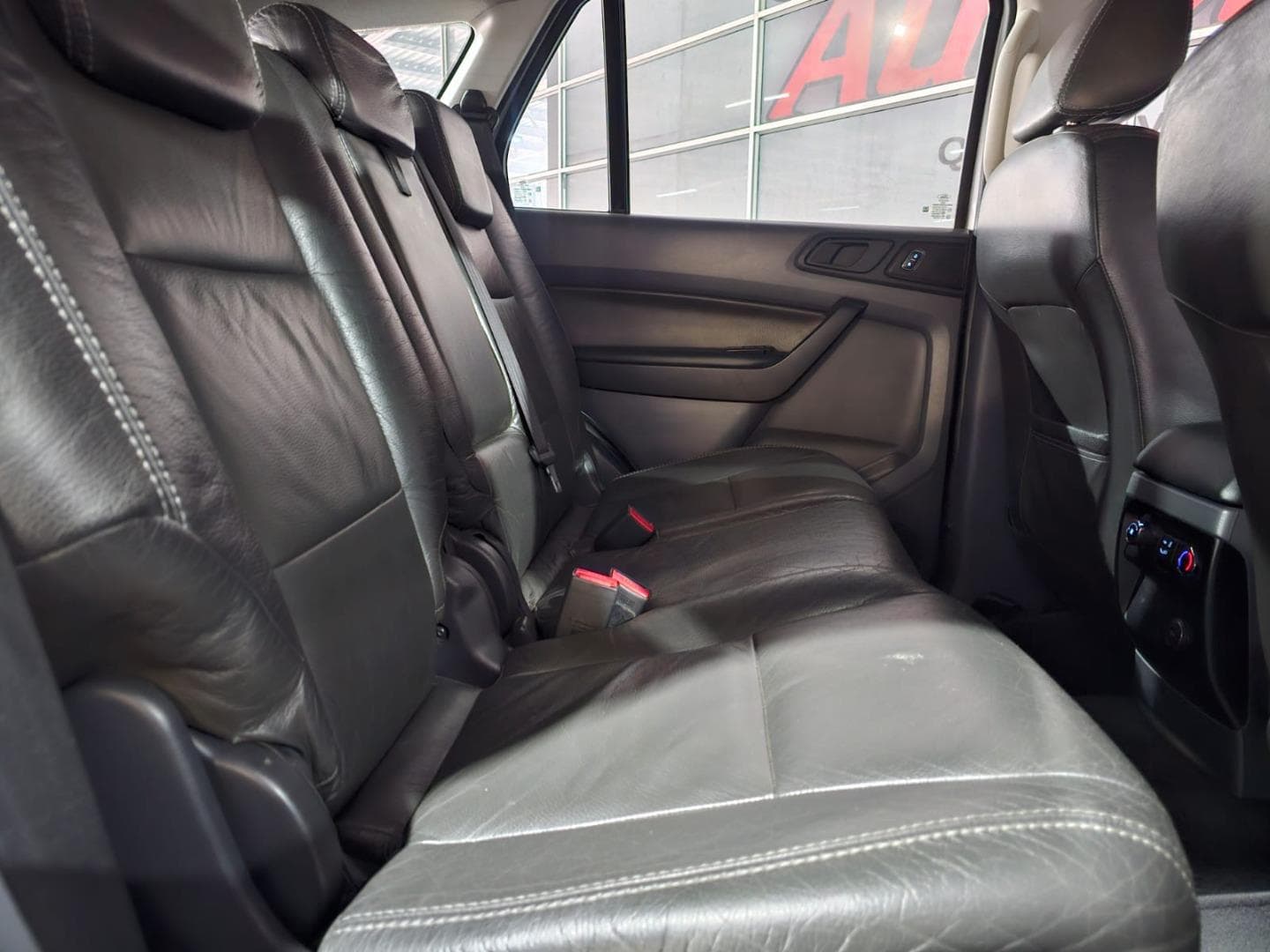 2016 Ford Everest 2.2TDCi XLS Auto – photo 5