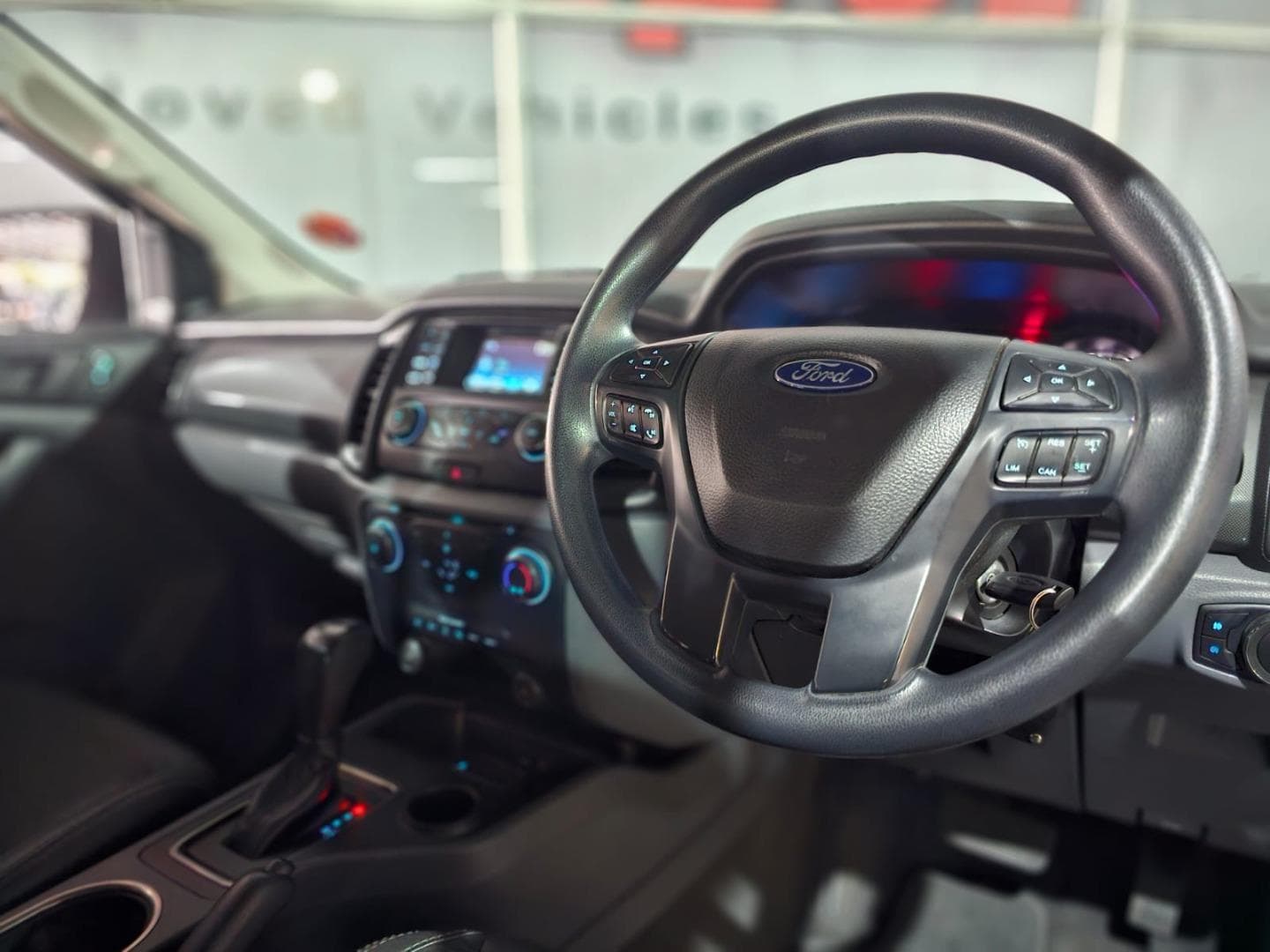 2016 Ford Everest 2.2TDCi XLS Auto – photo 9