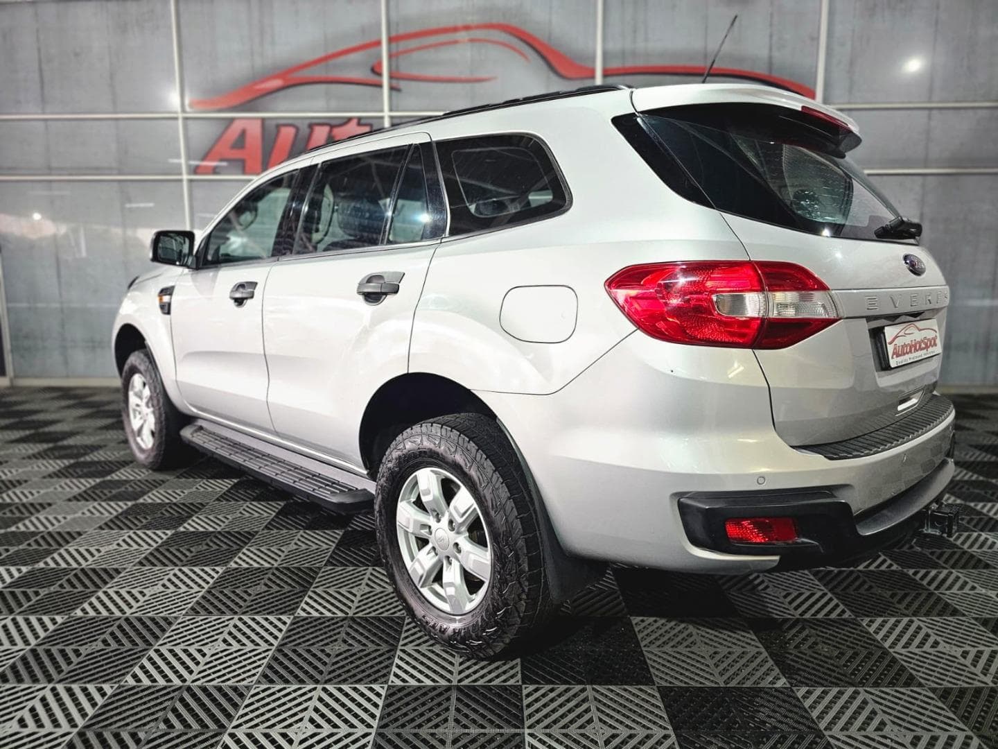 2016 Ford Everest 2.2TDCi XLS Auto – photo 4