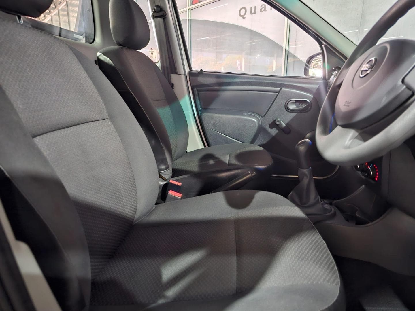 2023 Nissan NP200 1.6i (Aircon) Safety Pack – photo 6