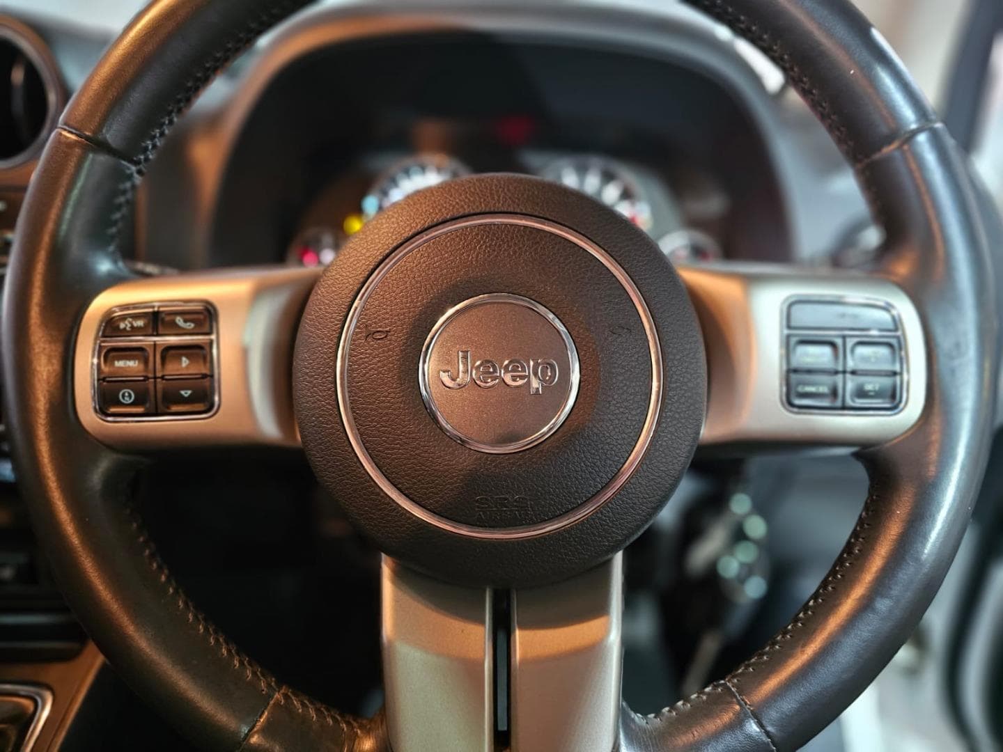 2012 Jeep Compass 2.0L Limited – photo 11
