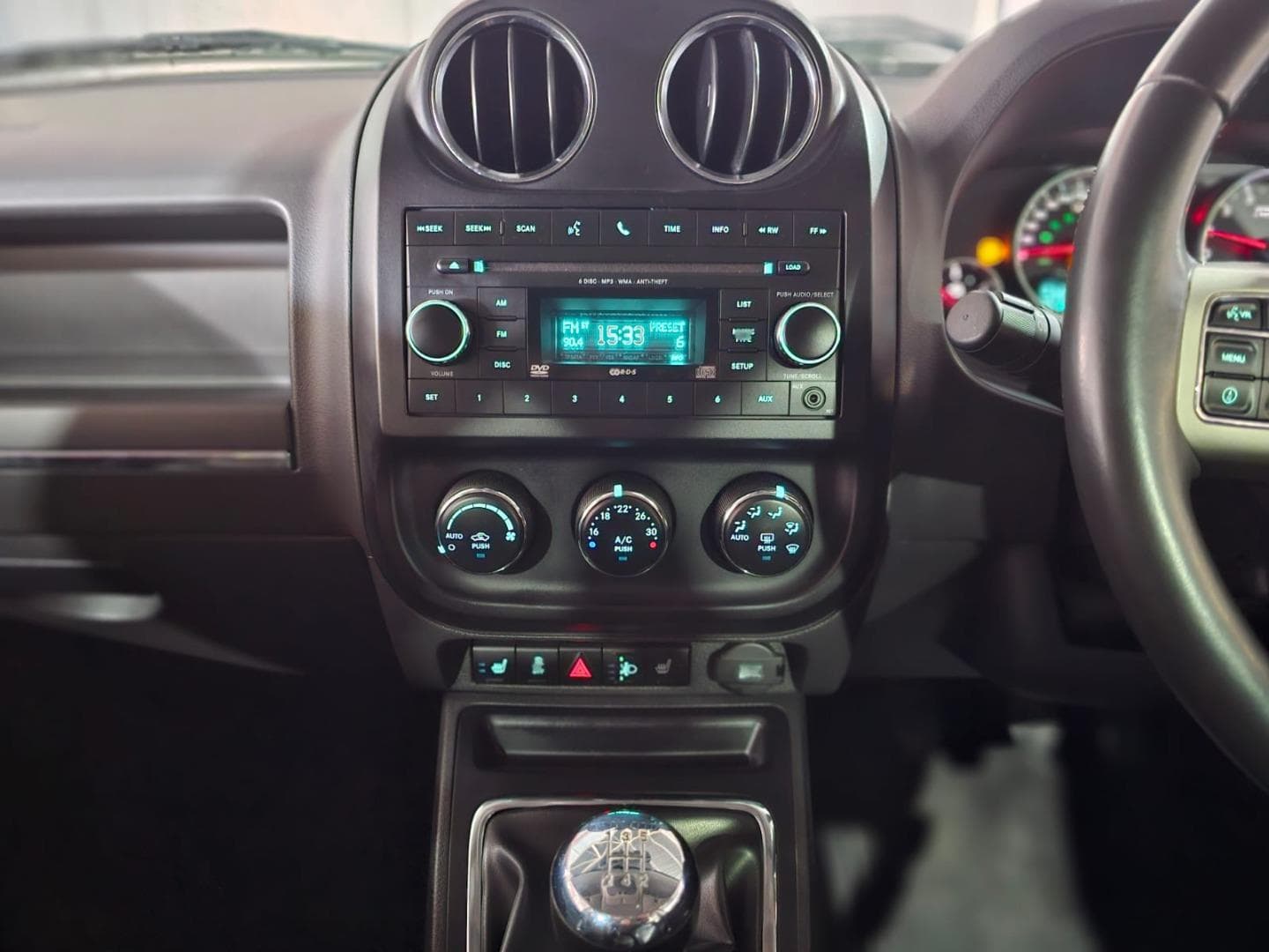 2012 Jeep Compass 2.0L Limited – photo 8