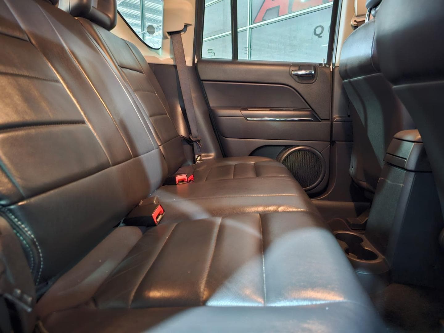 2012 Jeep Compass 2.0L Limited – photo 6