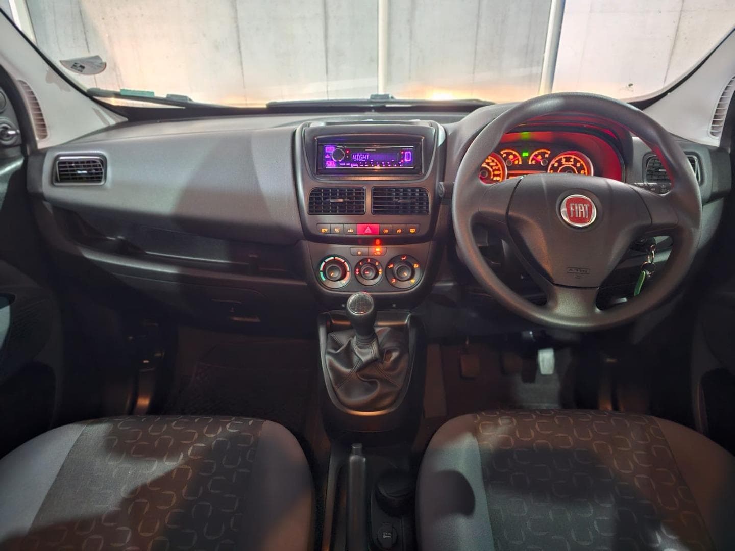 2022 Fiat Doblo Cargo Maxi 1.3 Multijet Panel Van Crew Cab SX – photo 8