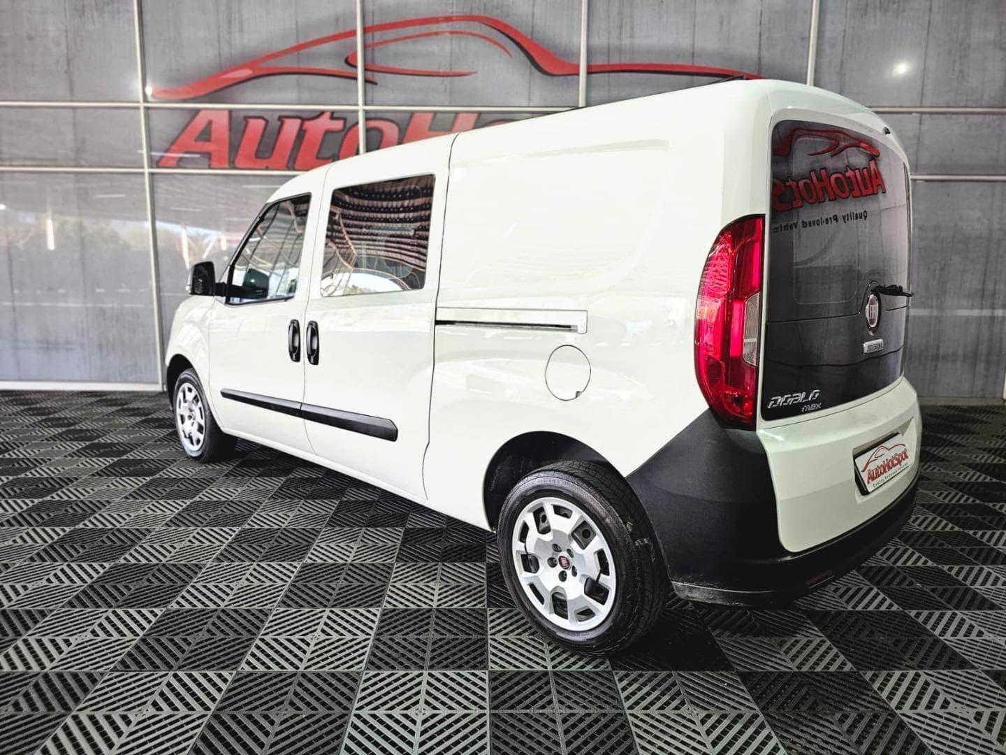 2022 Fiat Doblo Cargo Maxi 1.3 Multijet Panel Van Crew Cab SX – photo 4