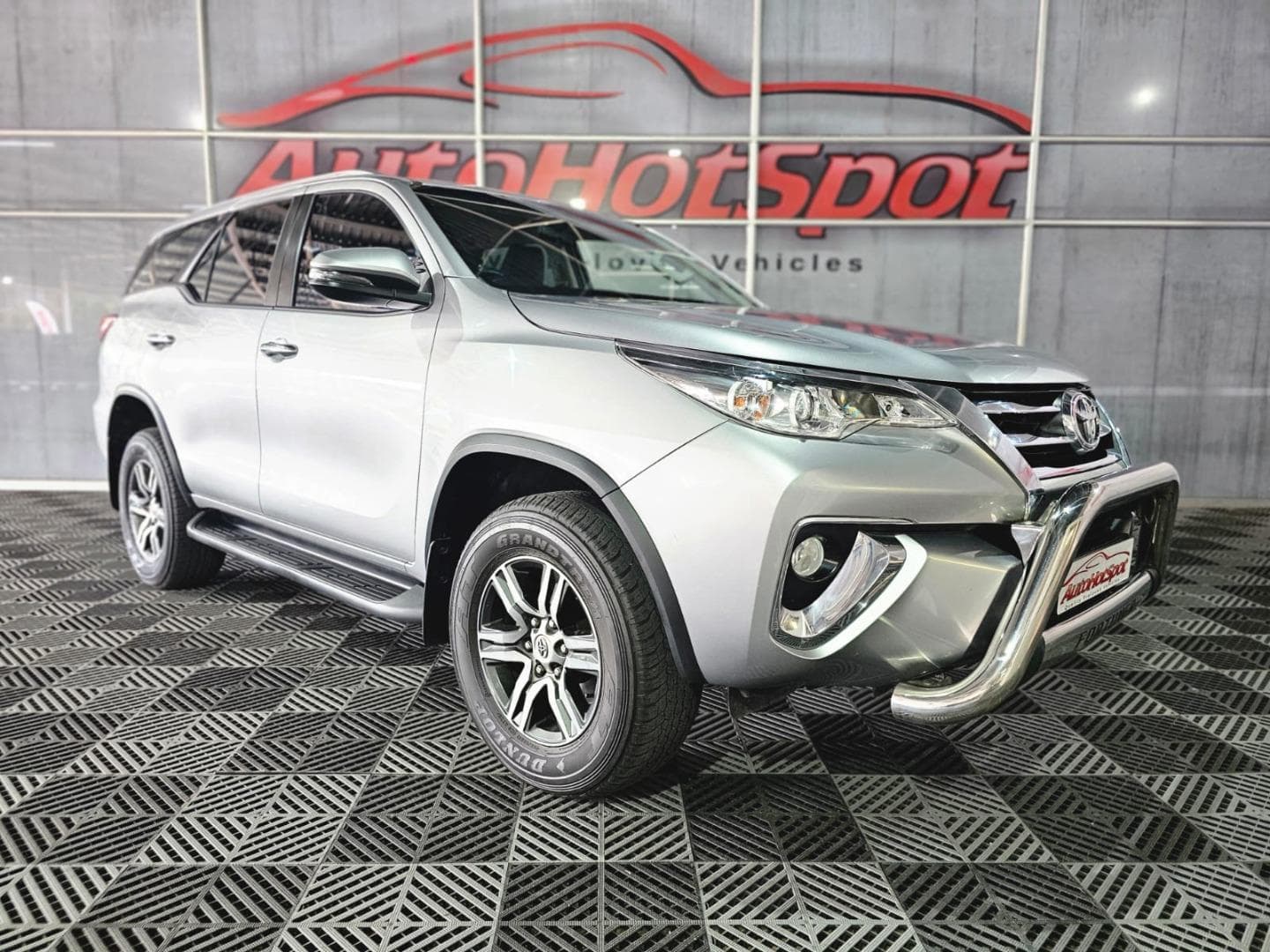 2019 Toyota Fortuner 2.4GD-6 Auto – photo 2