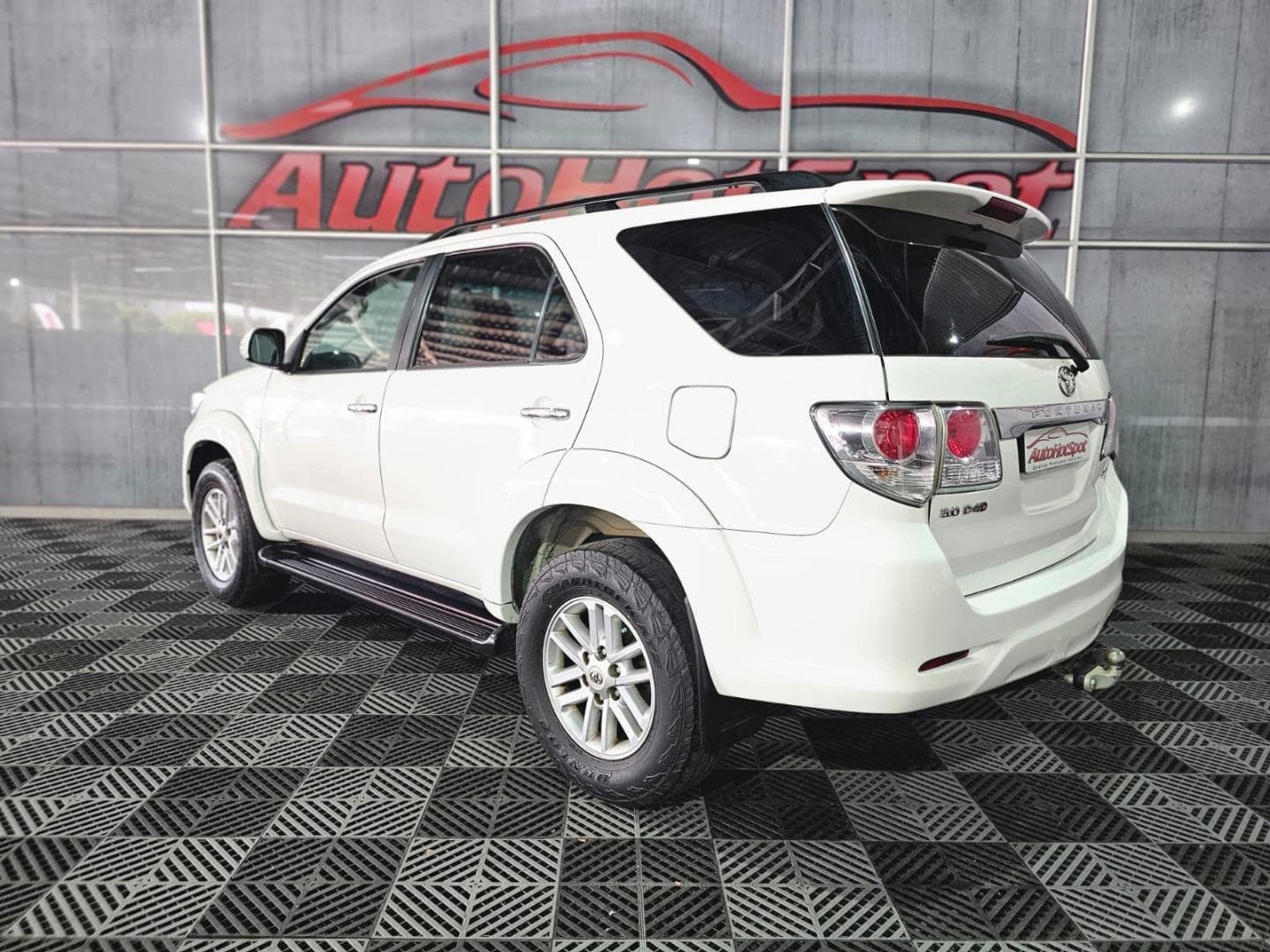 2012 Toyota Fortuner 3.0D-4D 4x4 auto – photo 4