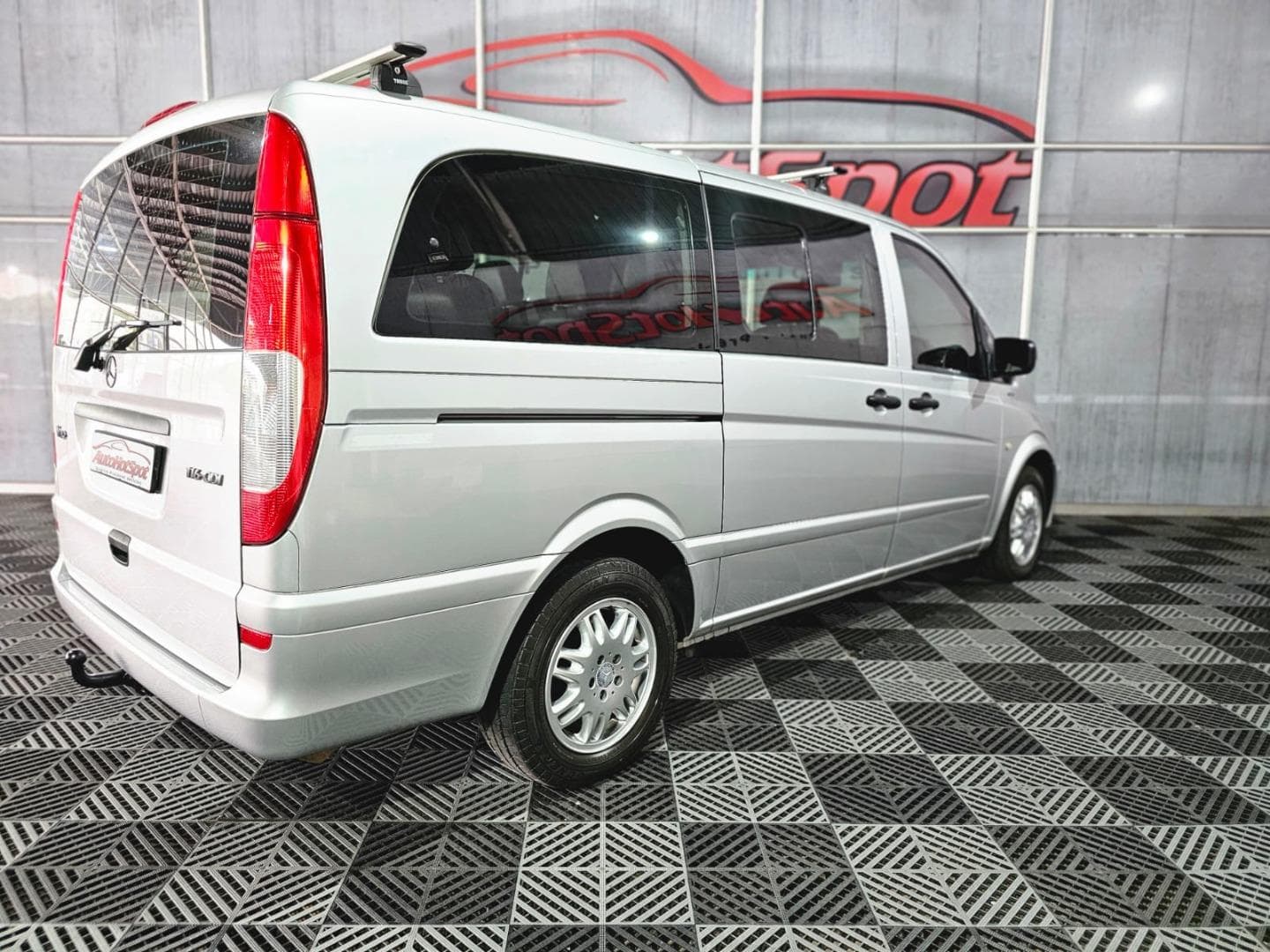 2013 Mercedes-Benz Vito 116 CDI CrewBus Shuttle Auto – photo 4