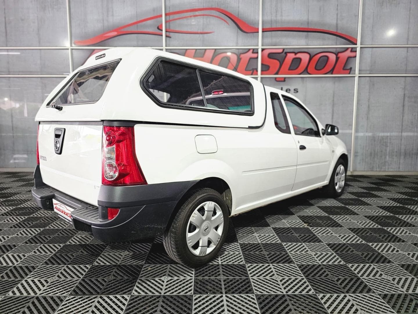 2024 Nissan NP200 1.6i (Aircon) Safety Pack – photo 3