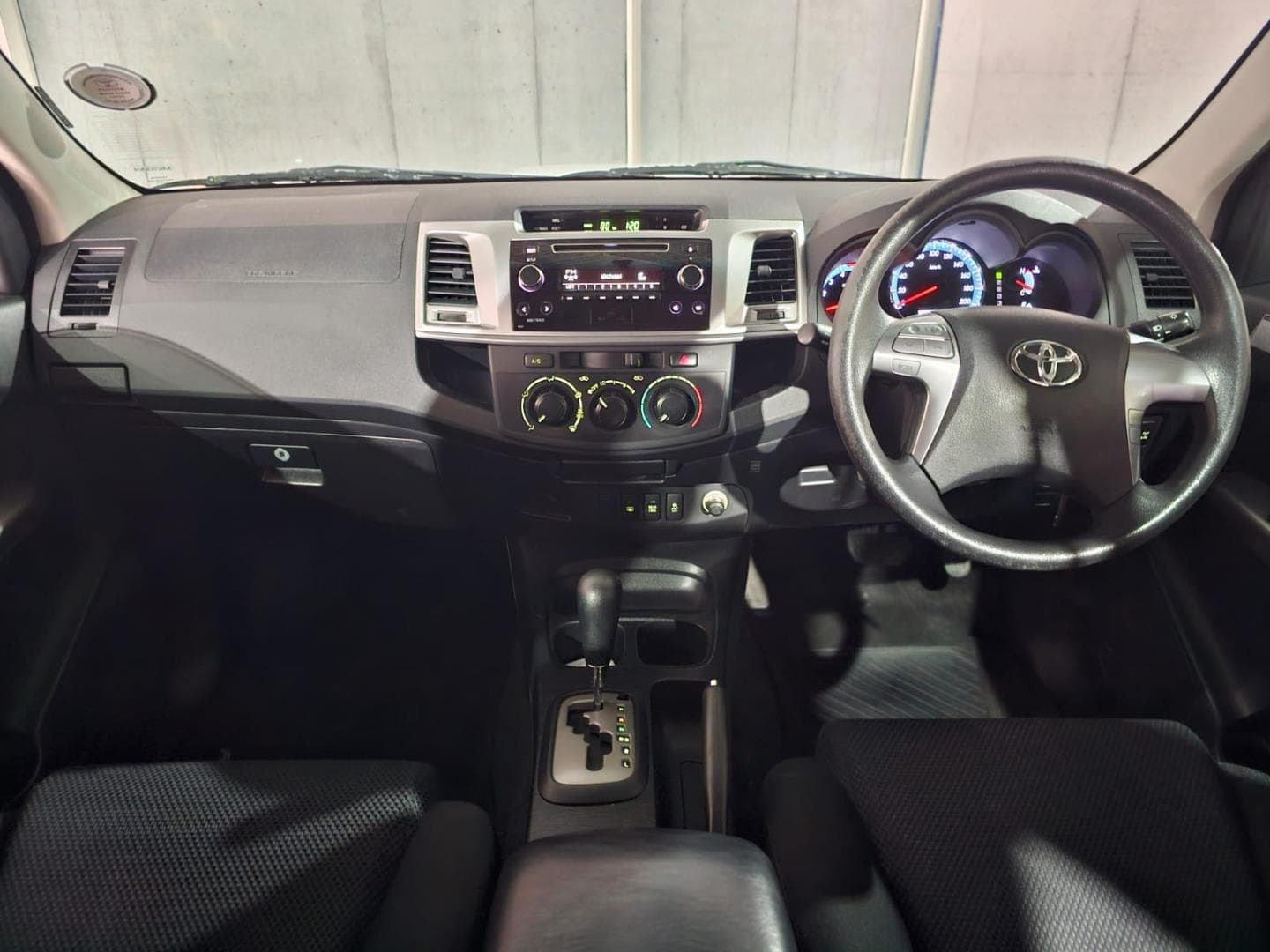 2015 Toyota Fortuner 2.5D-4D Auto – photo 6