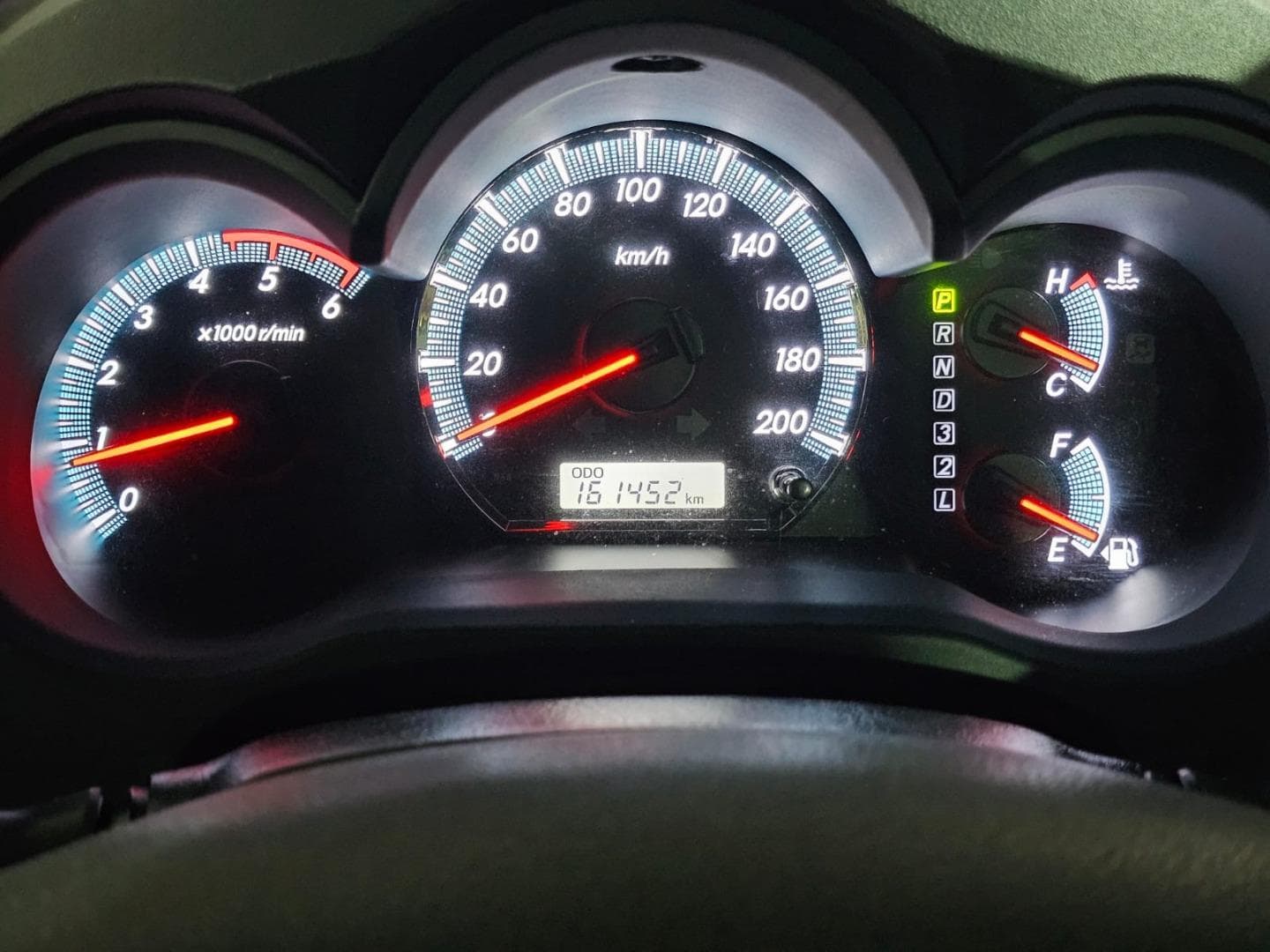 2015 Toyota Fortuner 2.5D-4D Auto – photo 10