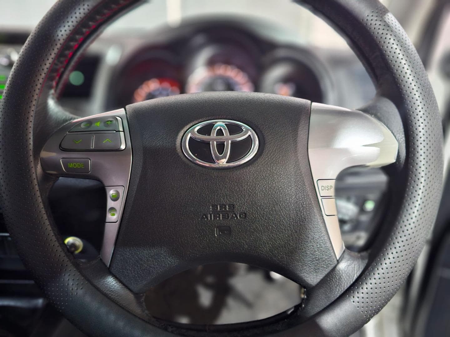 2015 Toyota Hilux 3.0D-4D Double Cab Raider Legend 45 – photo 10