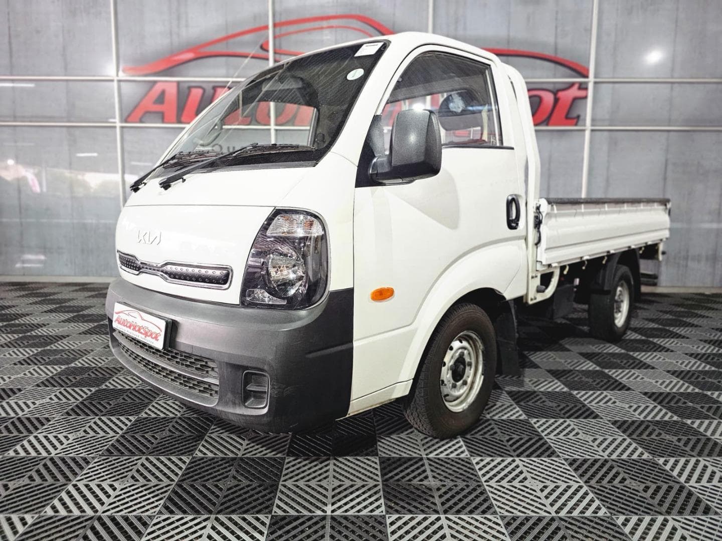 2022 Kia K2700 2.7D Workhorse Dropside