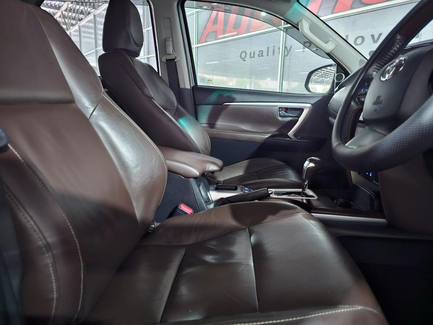 2016 Toyota Fortuner 2.8GD-6 Auto – photo 8