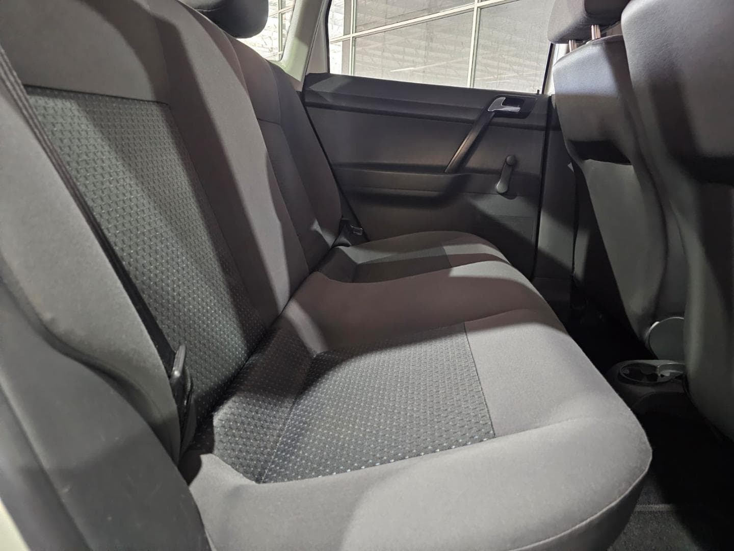 2011 Volkswagen Polo Vivo 5-Door 1.6 Trendline – photo 5