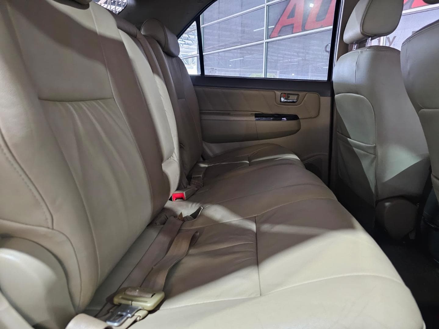 2012 Toyota Fortuner 3.0D-4D Auto – photo 5