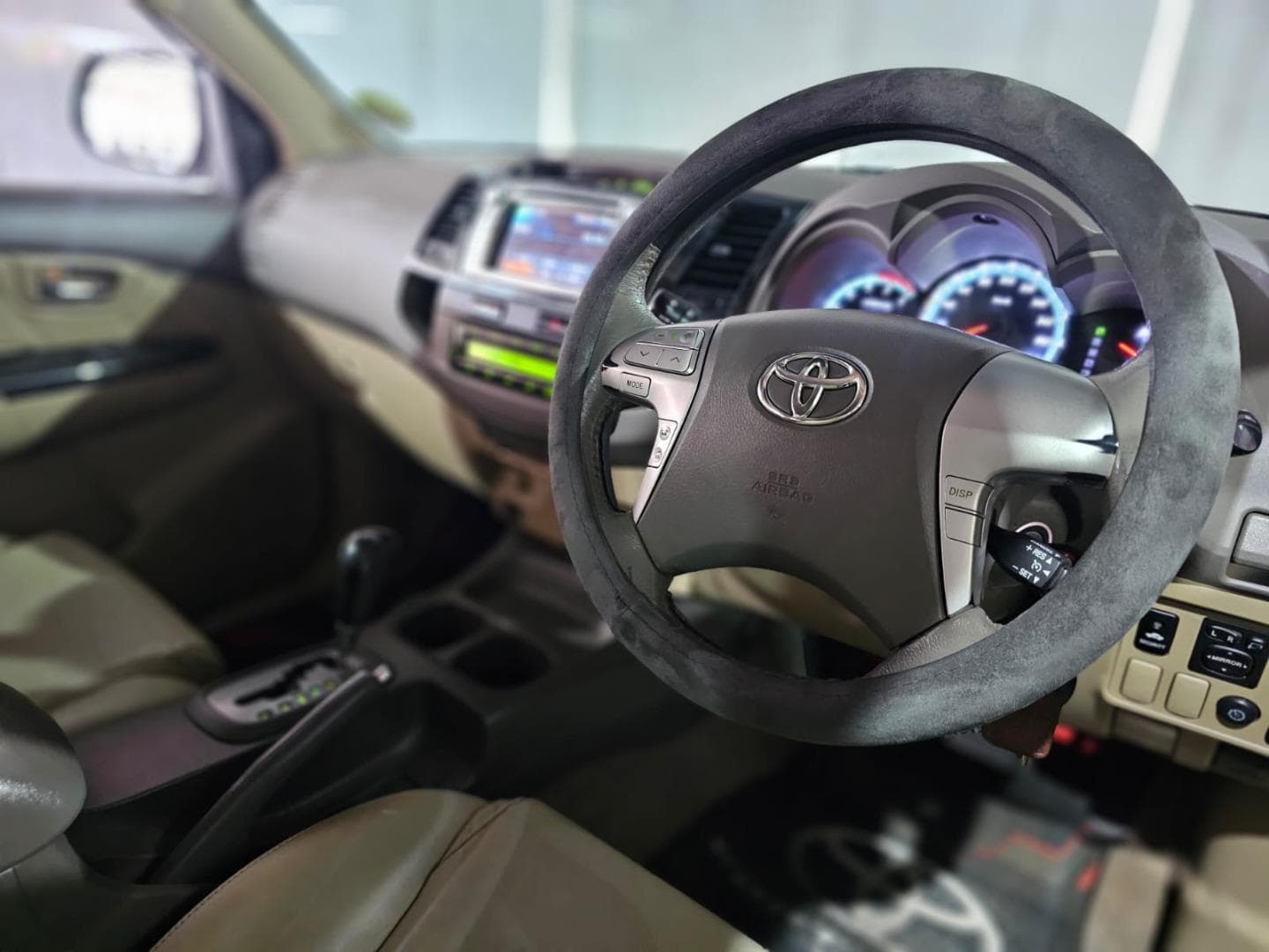 2012 Toyota Fortuner 3.0D-4D Auto – photo 8