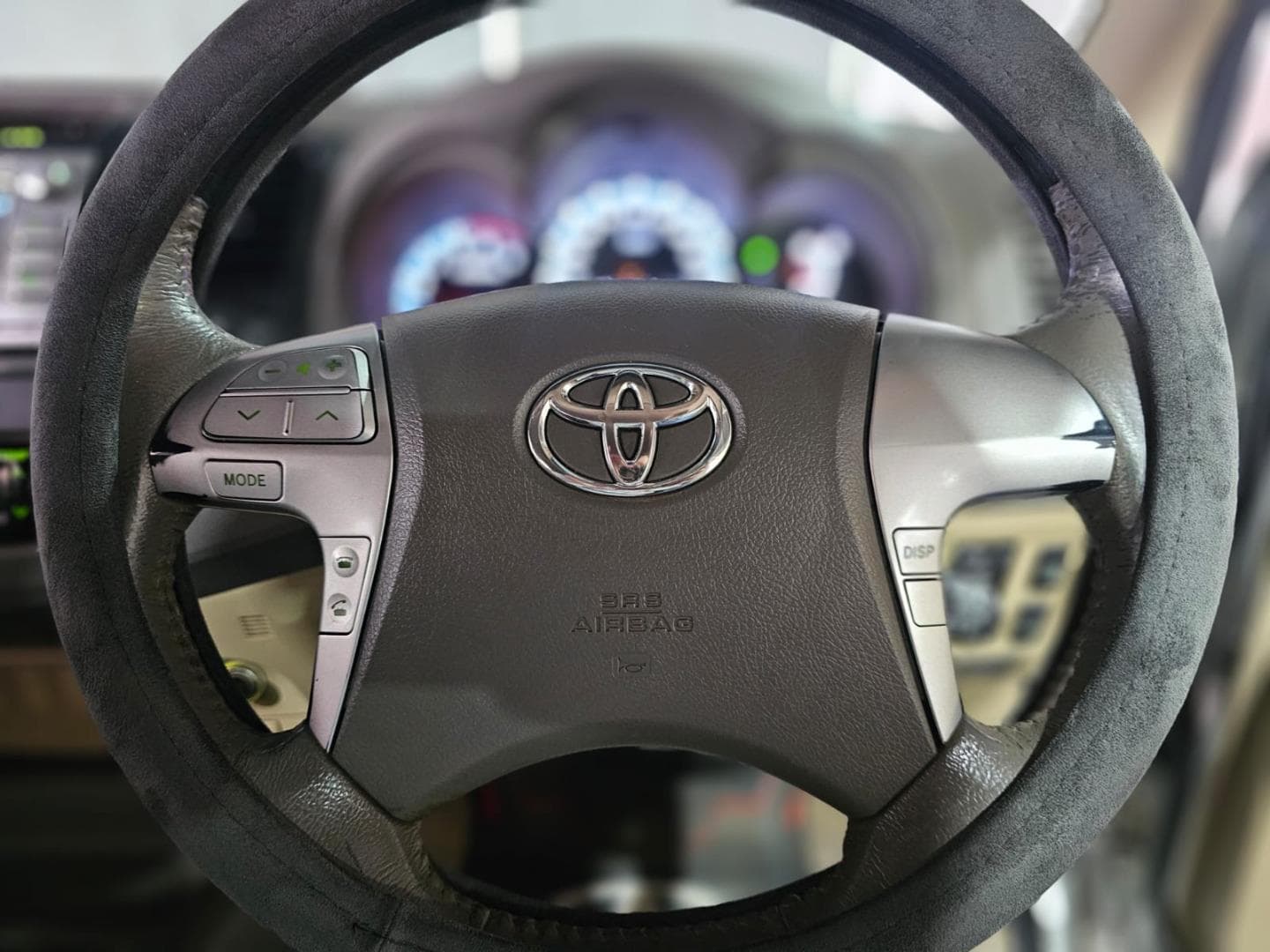 2012 Toyota Fortuner 3.0D-4D Auto – photo 9