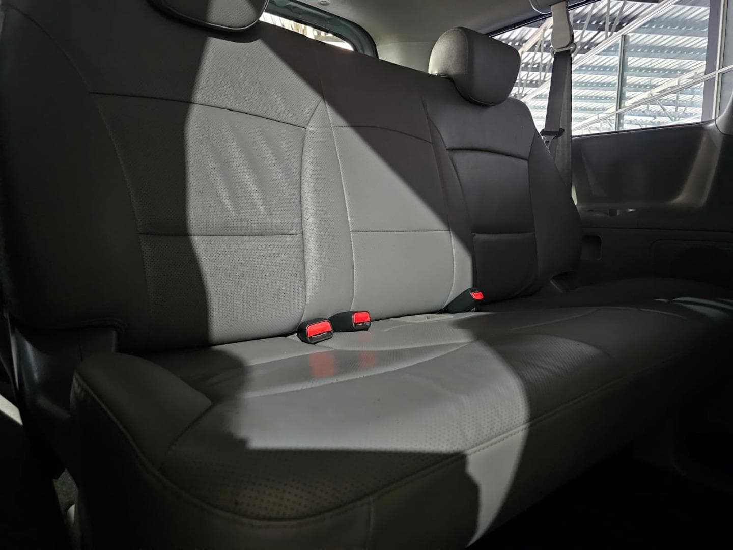2020 Hyundai H-1 2.5 CRDI ELITE Auto  9-Seater – photo 5