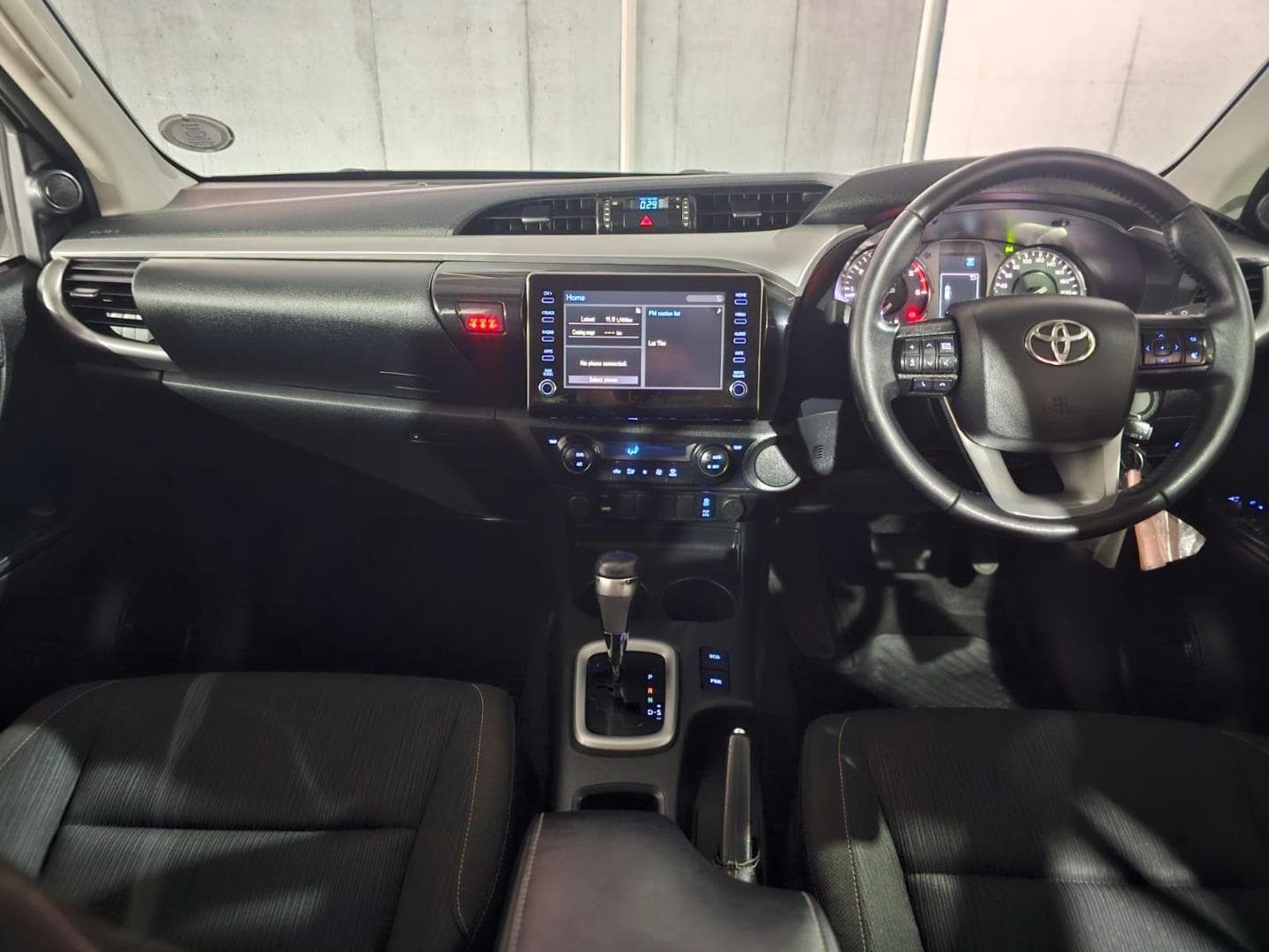 2024 Toyota Hilux 2.8GD-6 Double Cab Raider auto – photo 6