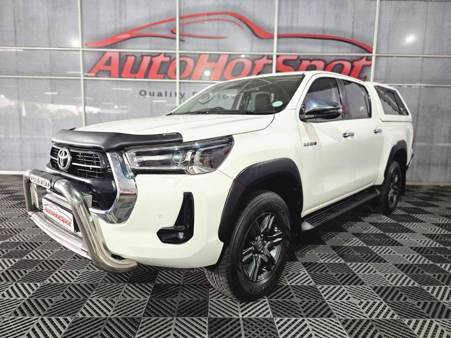 2024 Toyota Hilux 2.8GD-6 Double Cab Raider auto – photo 1 of 10