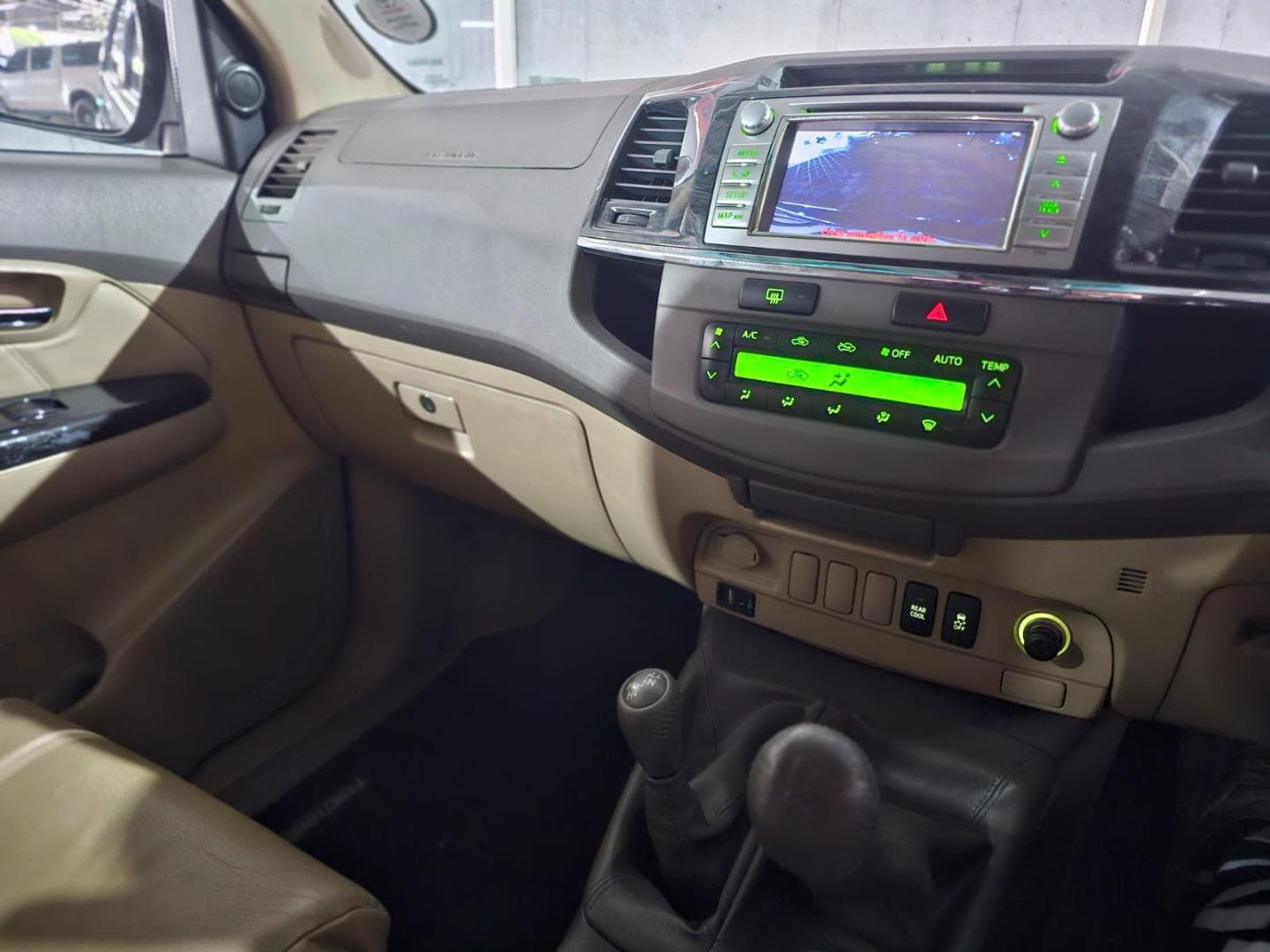 2013 Toyota Fortuner 3.0D-4D 4x4 – photo 12