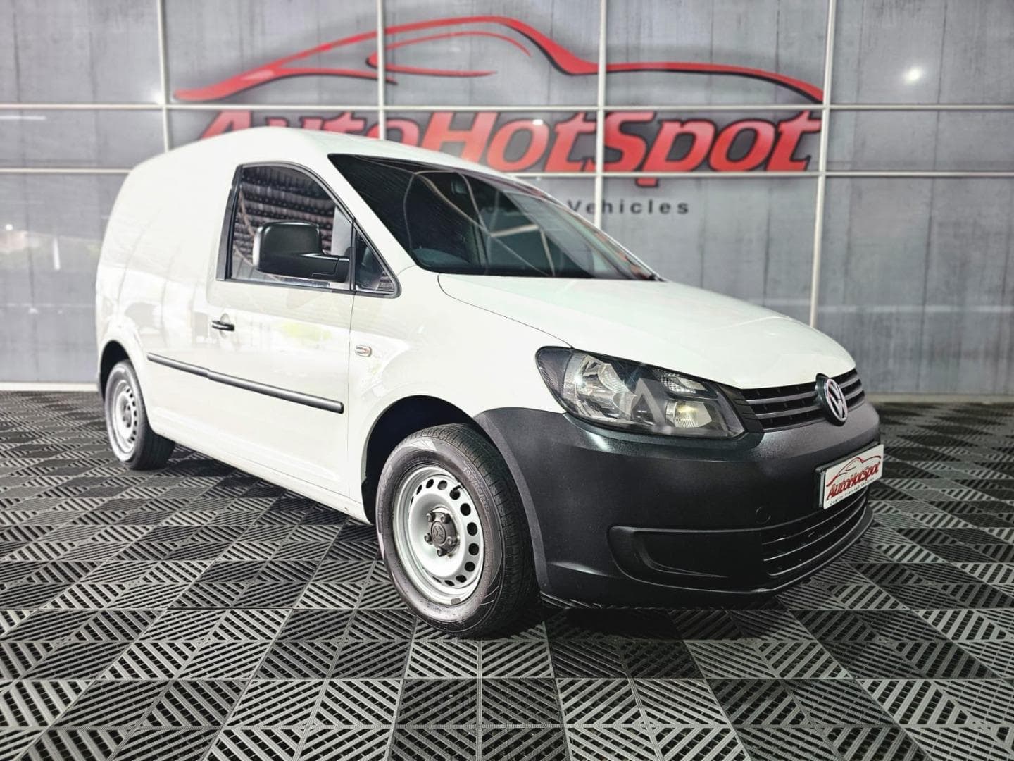 2014 Volkswagen Caddy 1.6 Panel Van – photo 2