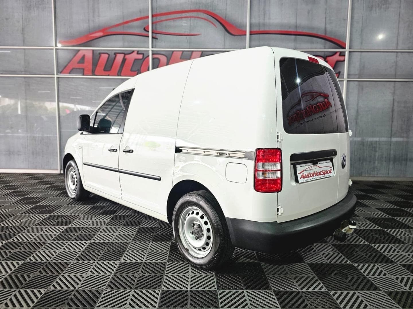 2014 Volkswagen Caddy 1.6 Panel Van – photo 4