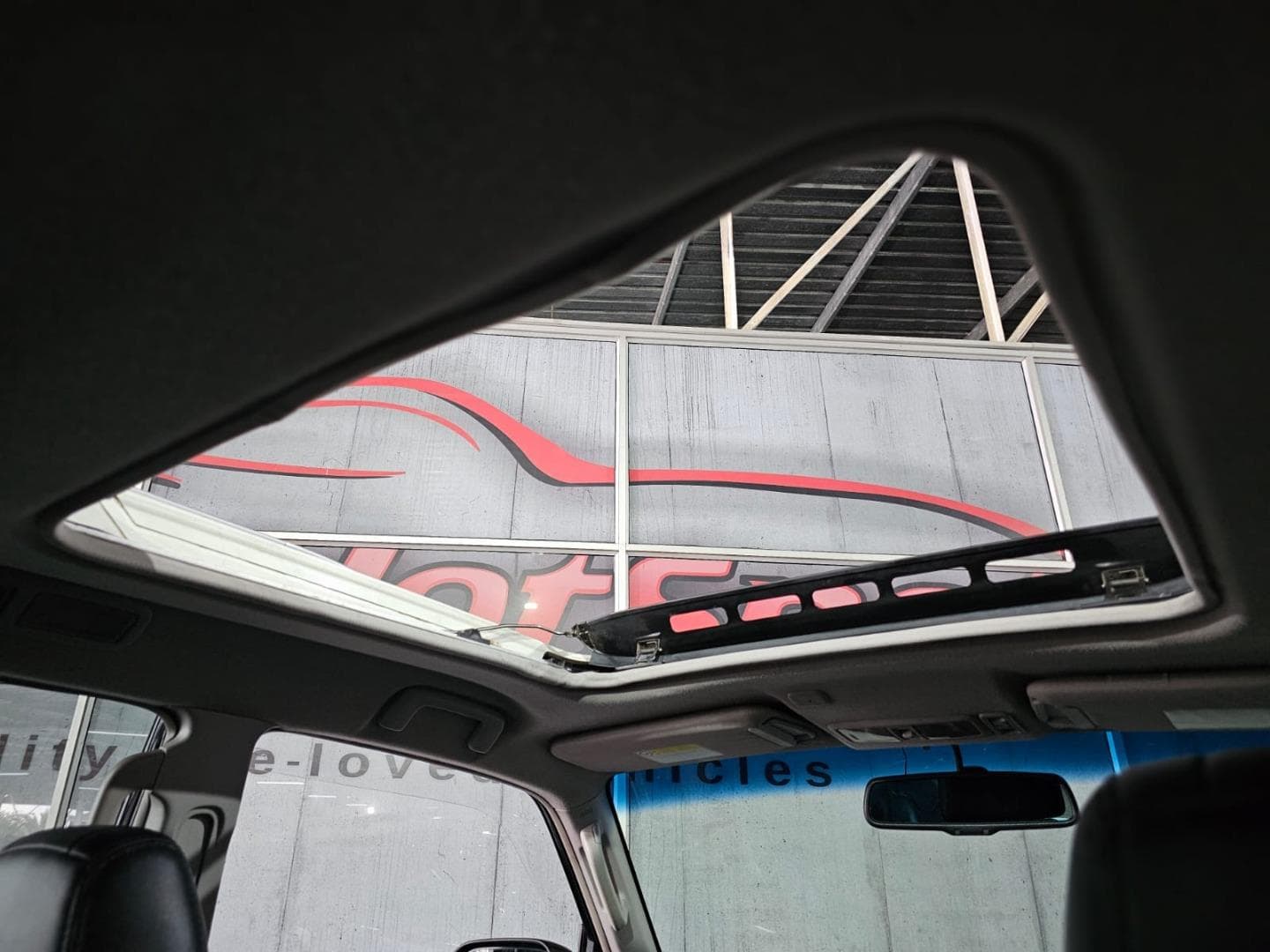 2009 Mitsubishi Pajero 5-Door 3.2DI-D GLS – photo 7