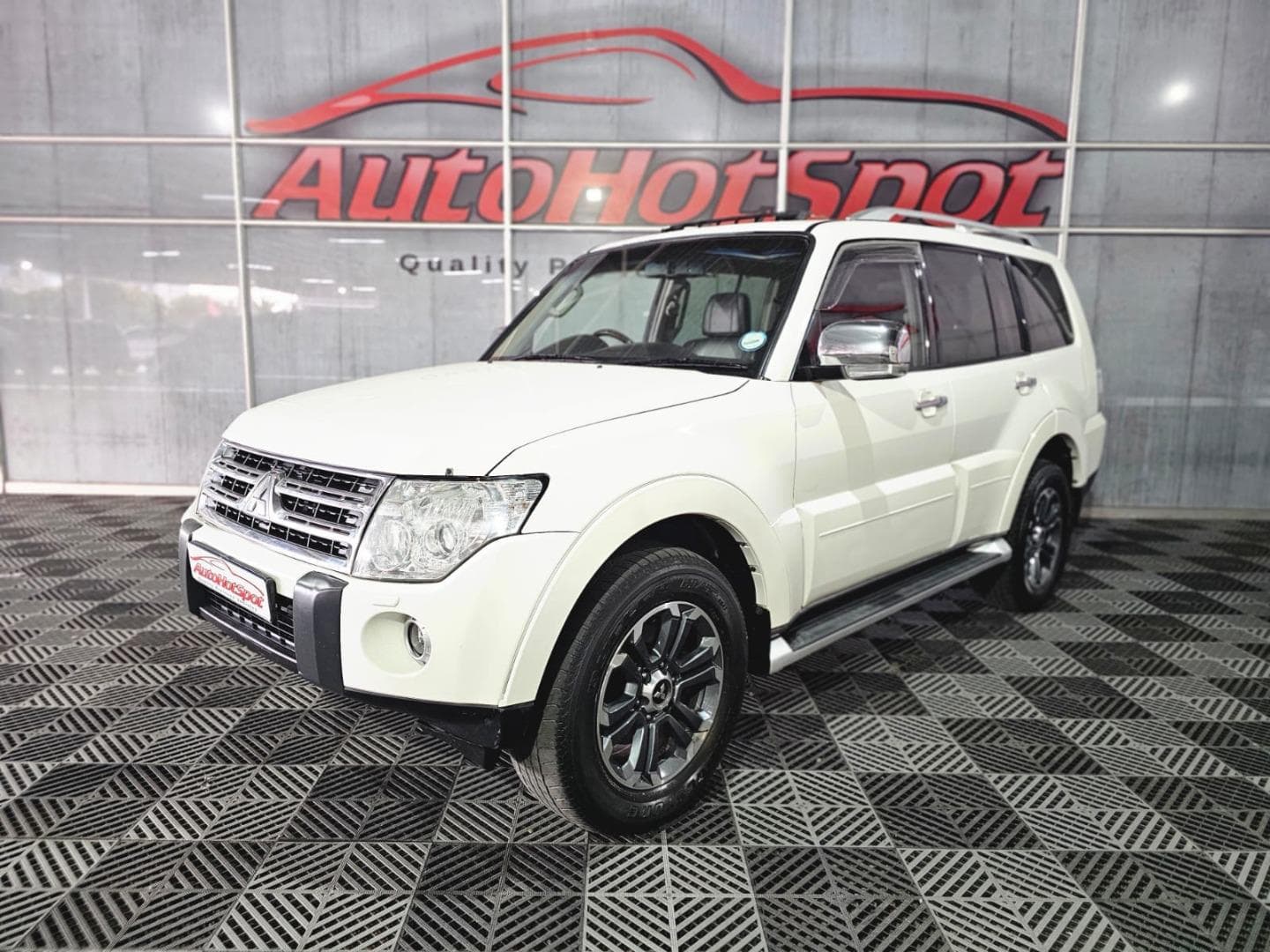 2009 Mitsubishi Pajero 5-Door 3.2DI-D GLS