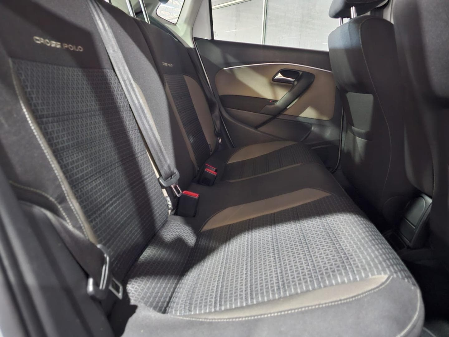 2016 Volkswagen Cross Polo 1.2TSI – photo 5