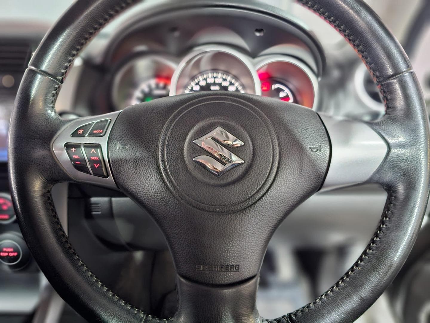2008 Suzuki Grand Vitara 2.4 – photo 10
