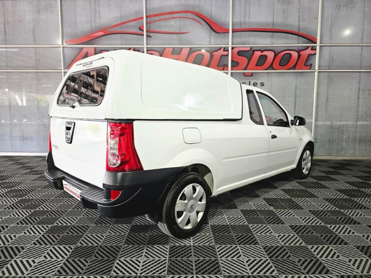 2020 Nissan NP200 1.6i (Aircon) Safety Pack – photo 3