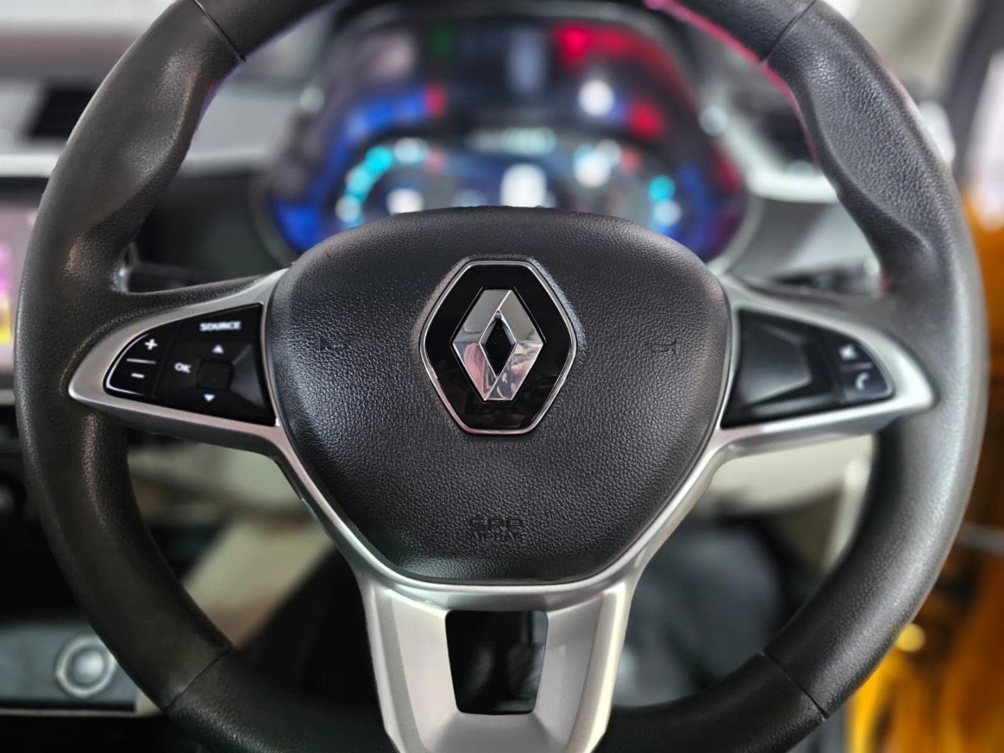 2025 Renault Triber 1.0 Intens Auto – photo 11