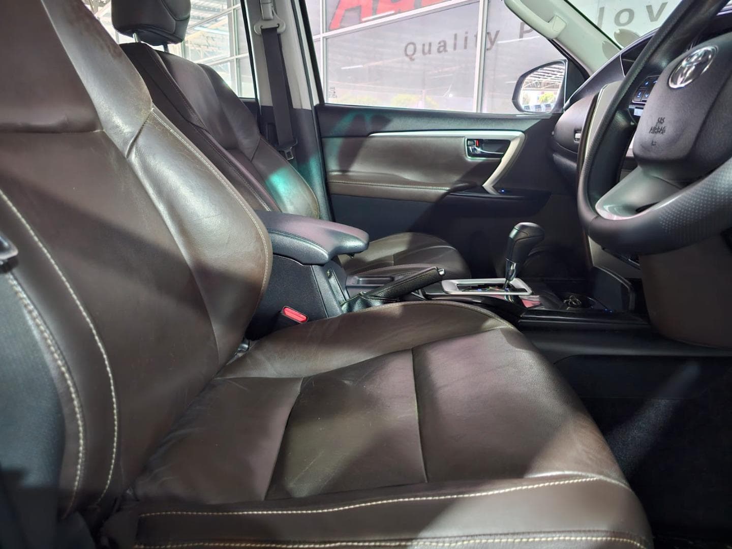 2017 Toyota Fortuner 2.4GD-6 Auto – photo 9
