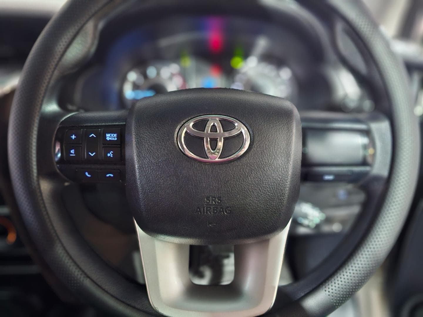 2017 Toyota Fortuner 2.4GD-6 Auto – photo 11