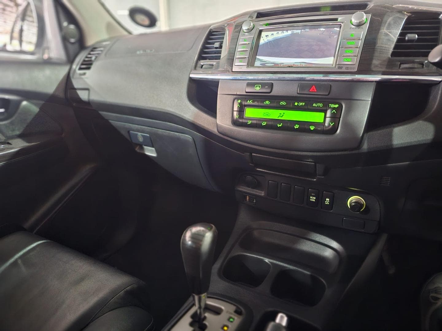 2014 Toyota Fortuner 3.0D-4D Auto – photo 10