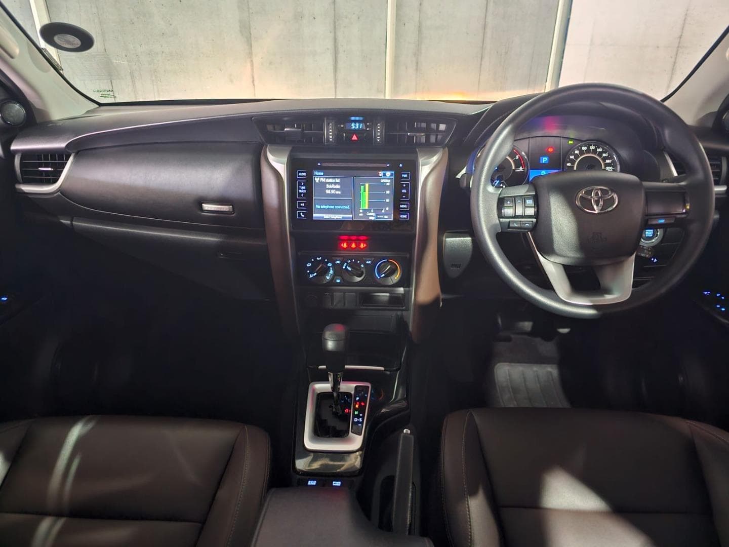 2018 Toyota Fortuner 2.4GD-6 Auto – photo 8