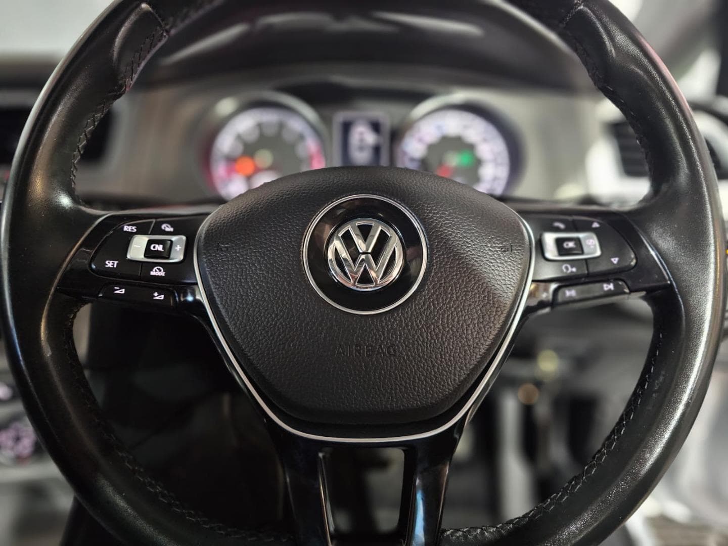 2017 Volkswagen Golf 1.4TSI Comfortline R-Line – photo 12