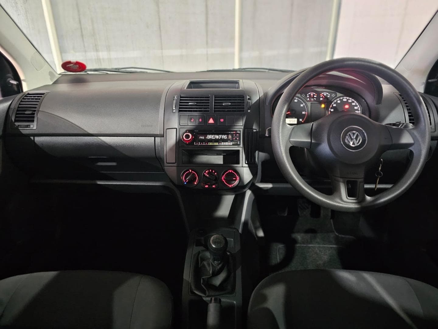 2015 Volkswagen Polo Vivo Hatch 1.4 Trendline – photo 6