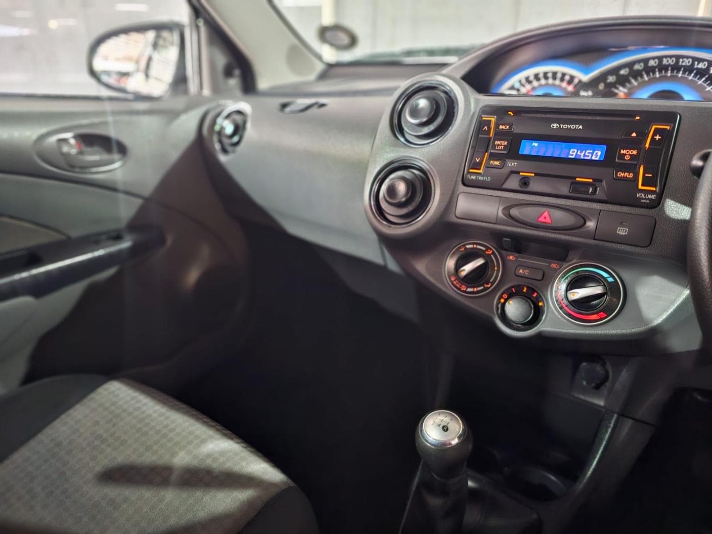 2014 Toyota Etios Sedan 1.5 Xs – photo 11