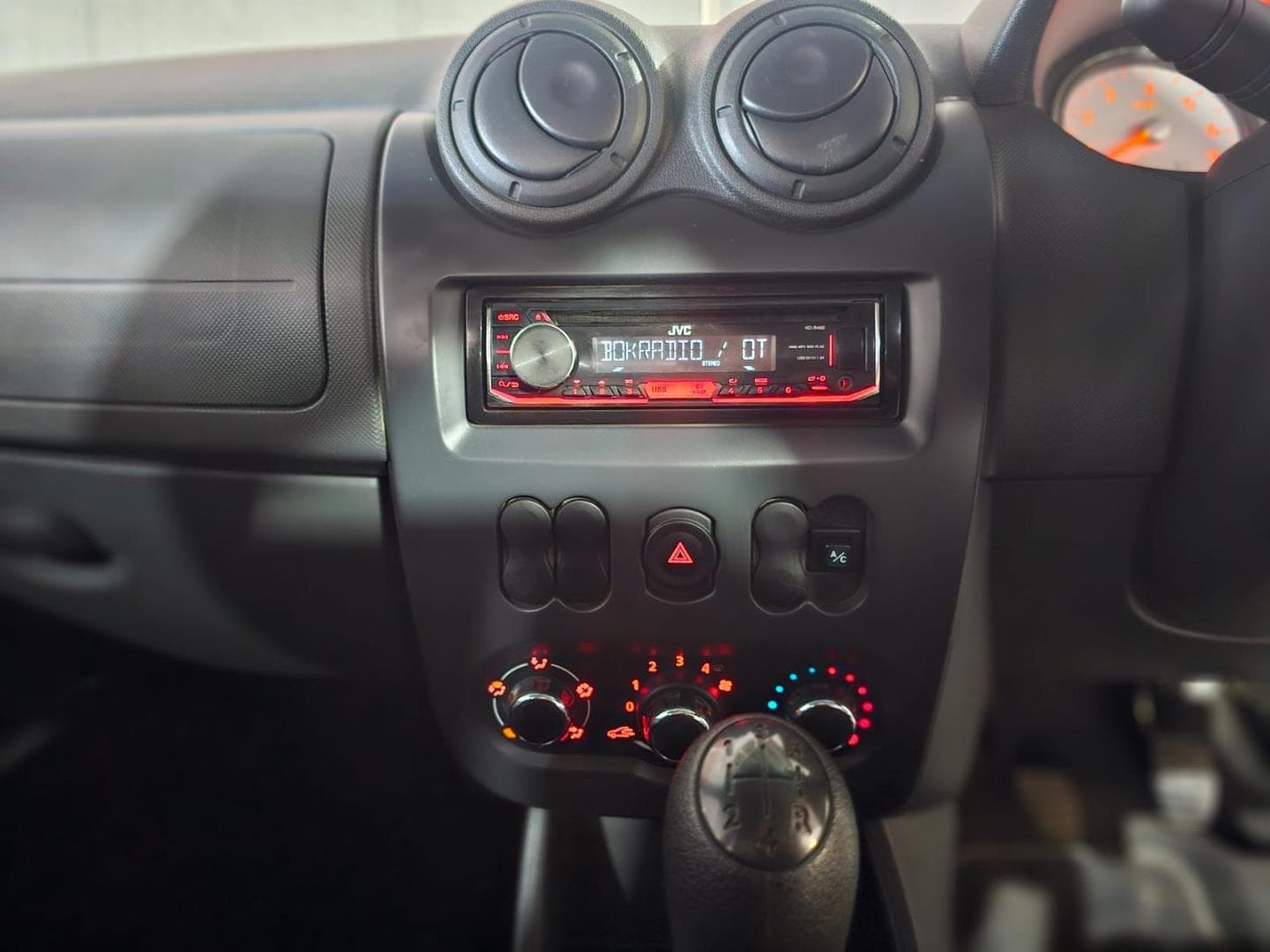 2019 Nissan NP200 1.6 – photo 9