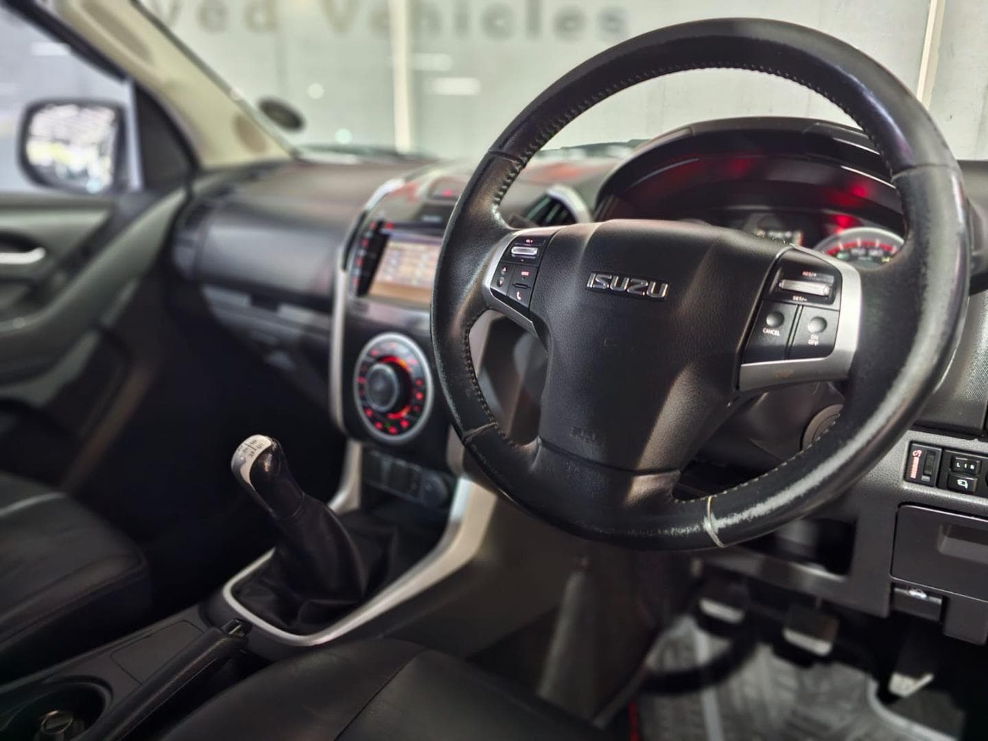 2017 Isuzu KB 300D-Teq Double Cab LX – photo 9