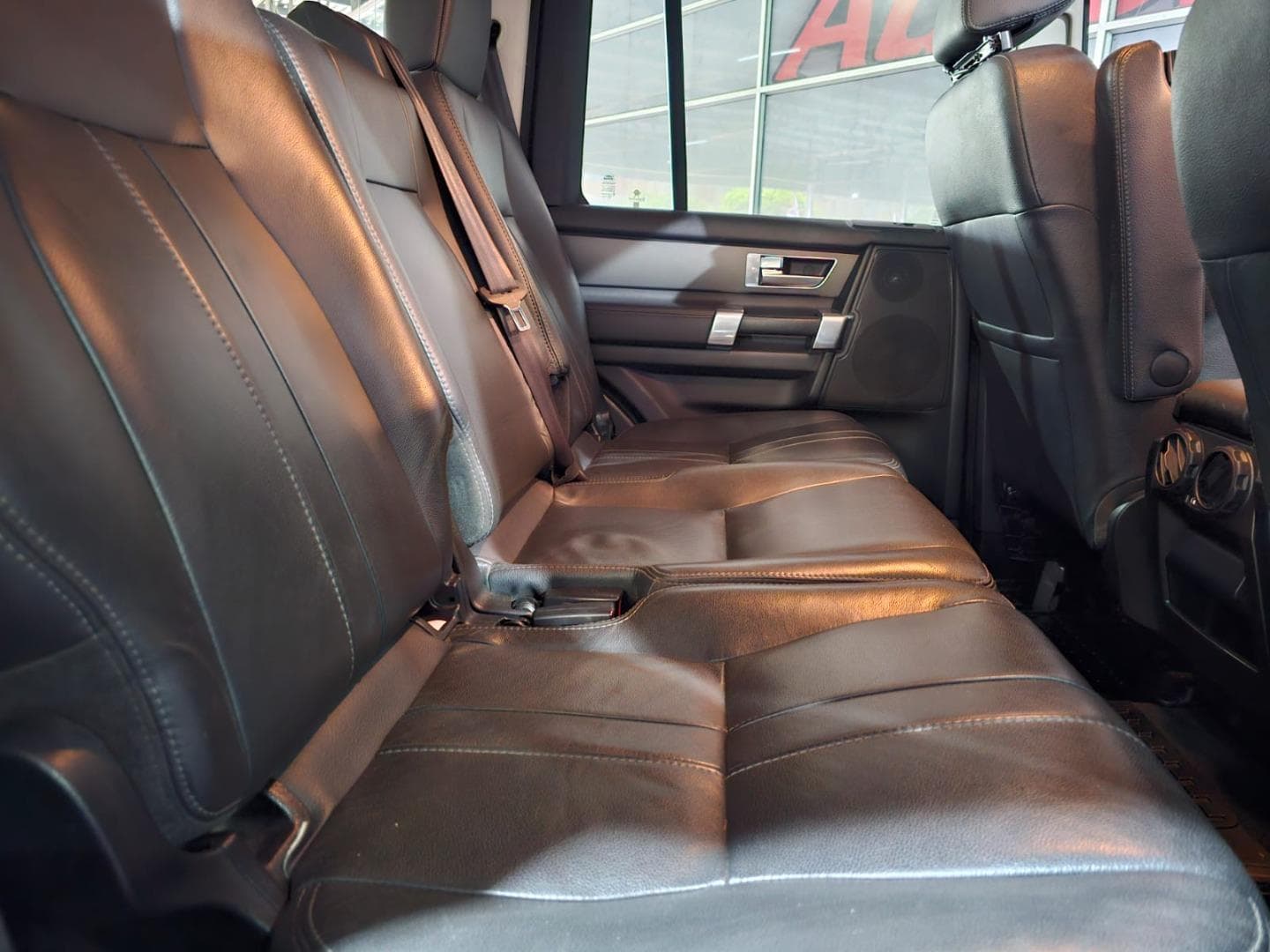 2017 Land Rover Discovery 4 SDV6 Graphite – photo 5