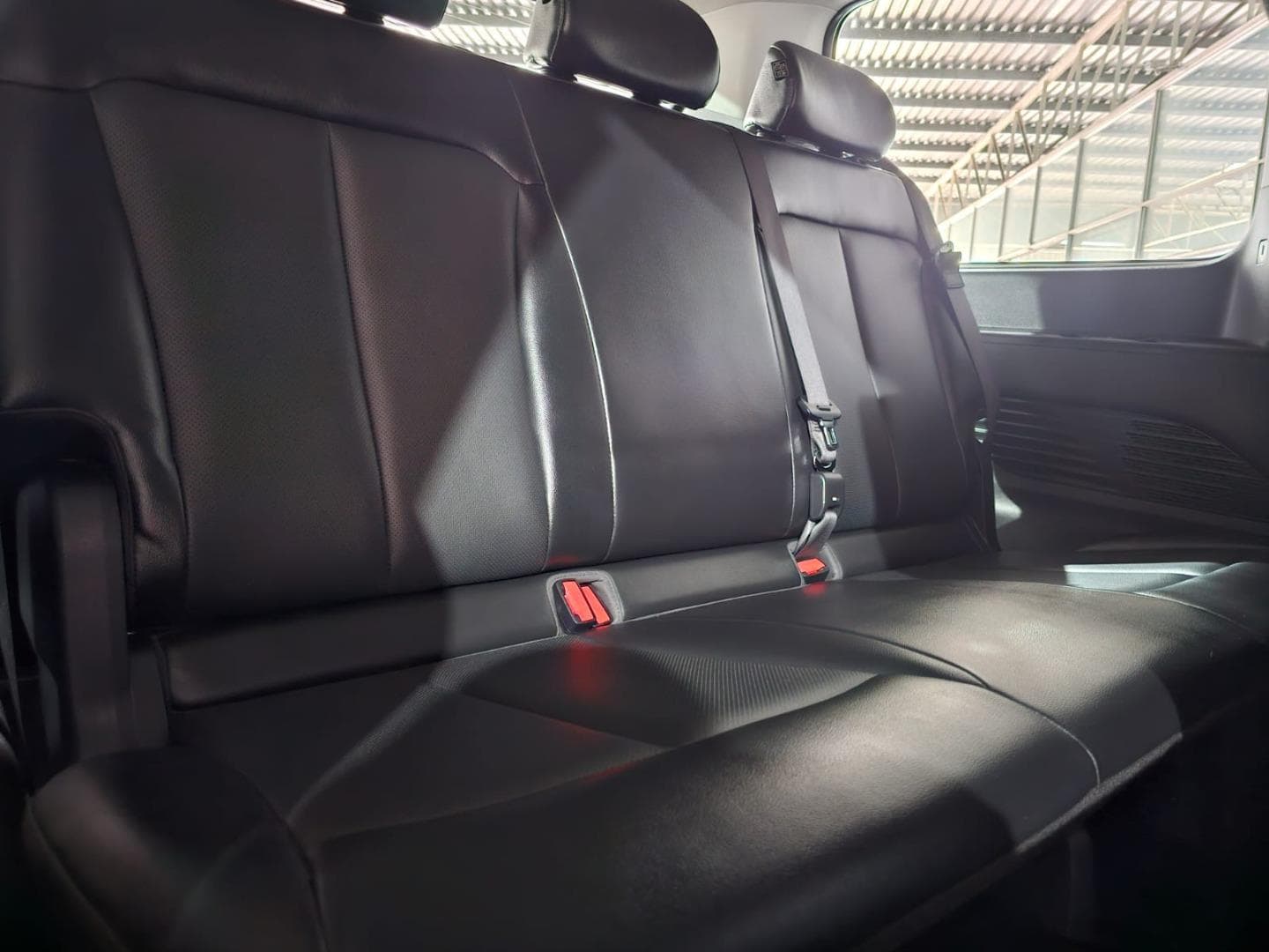 2021 Hyundai Staria 2.2D Executive 9-Seater – photo 5